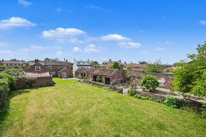 Gardens- click for photo gallery